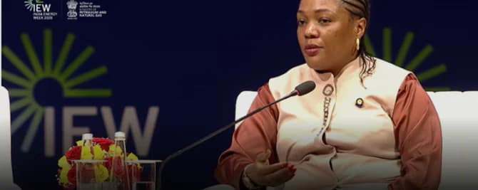 Speaker addressing an India Energy Week conference
