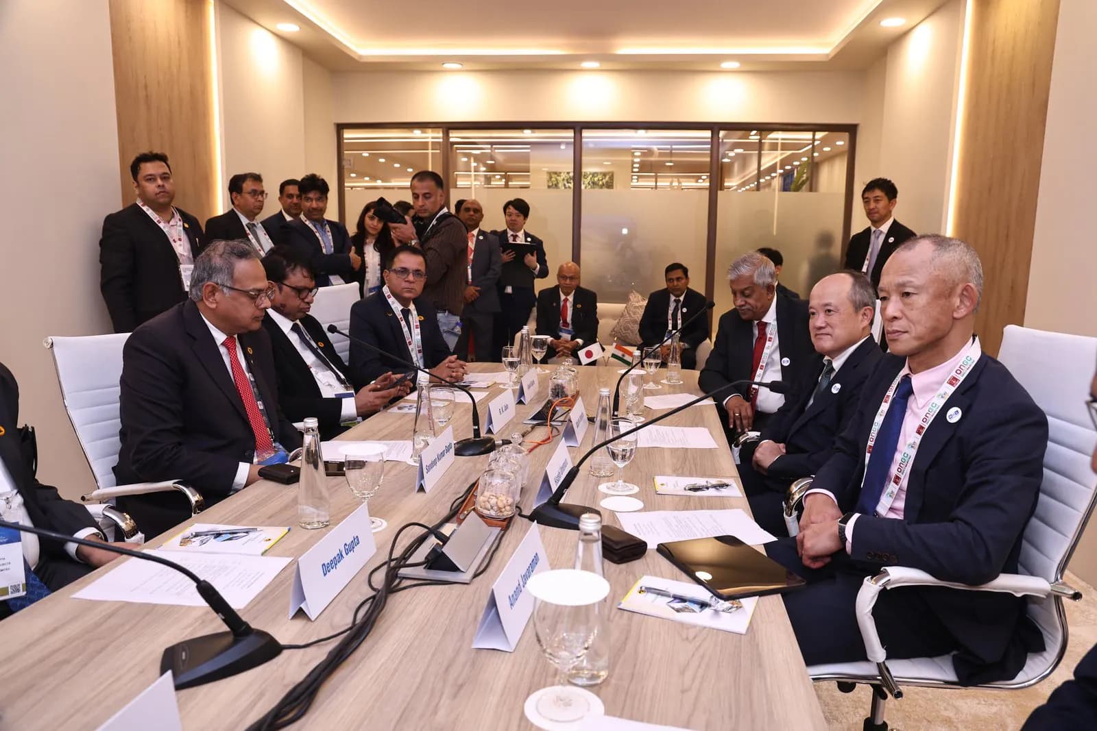 A private meeting suite session at the India Energy Club