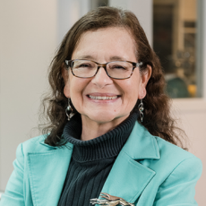 Dr. Jennifer Holmgren