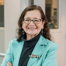 Dr. Jennifer Holmgren