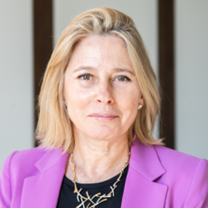 Dr. Sama Bilbao y León
